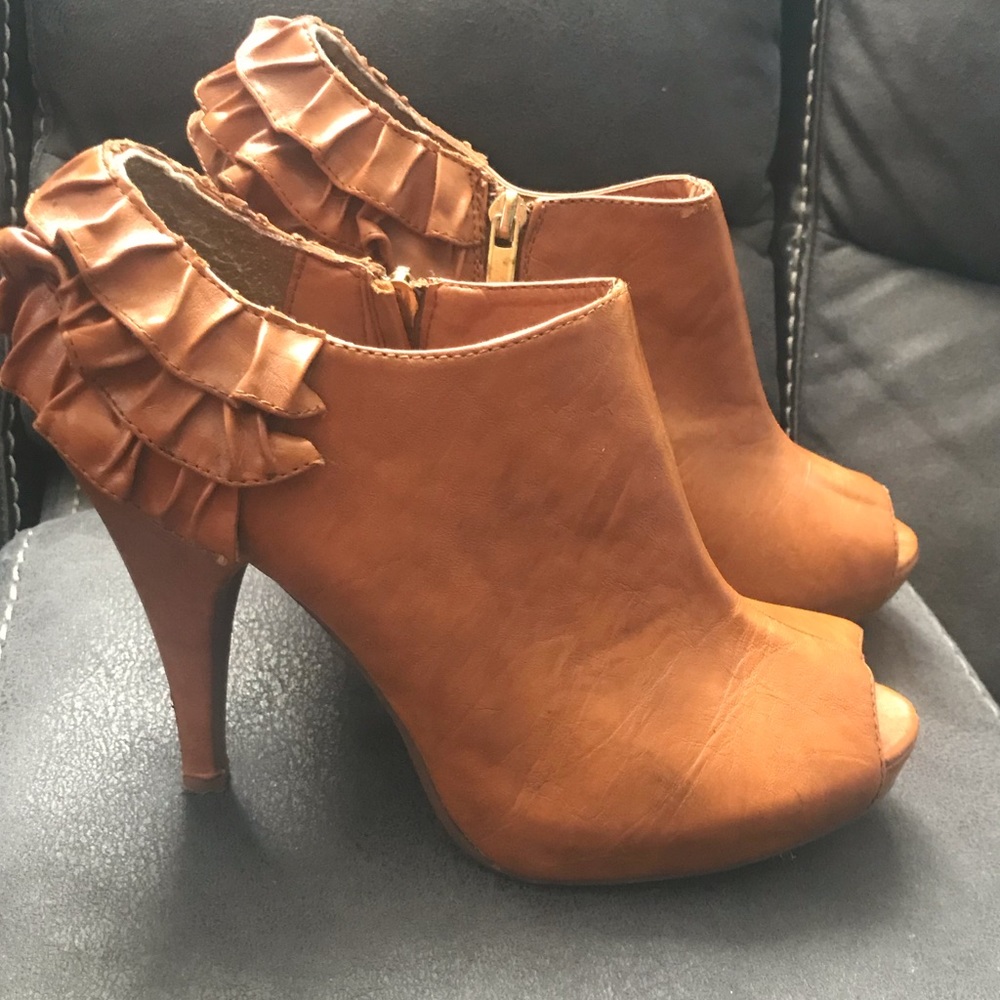 High heels ankle booties